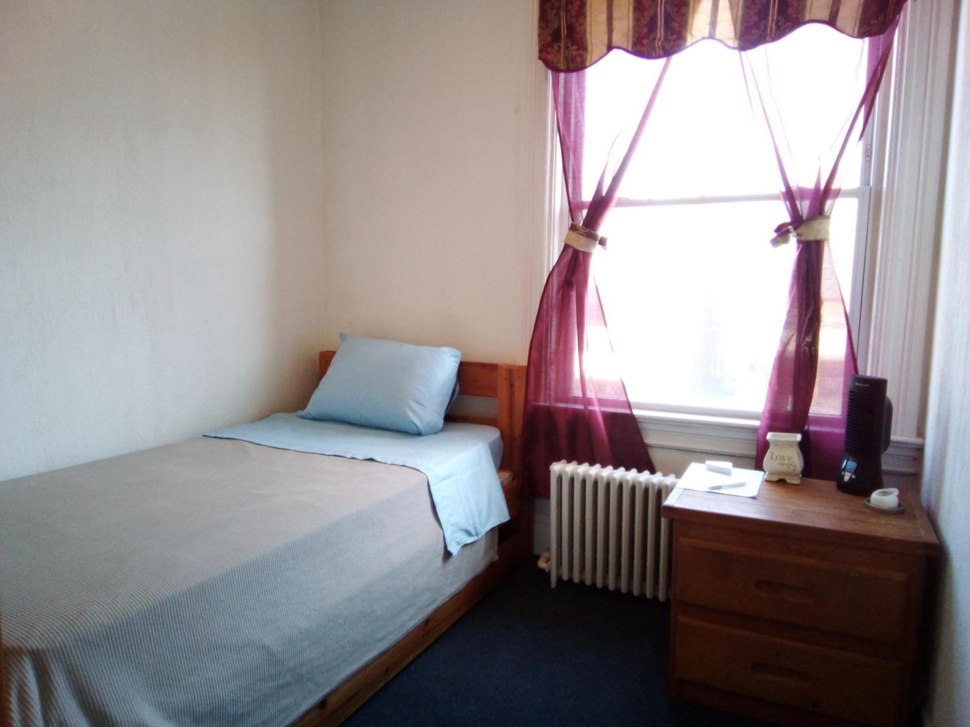 A Cozy Bedroom For You To Relax พิตต์สเบิร์ก ภายนอก รูปภาพ